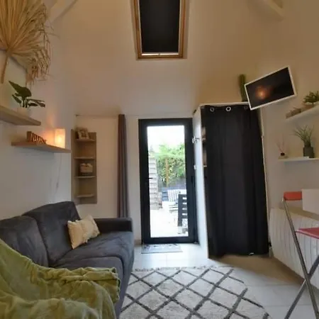 Studio G Bergerac Avec Terrasse Apartment *